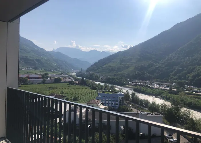 Aparthotel Ferrari Tower Bozen